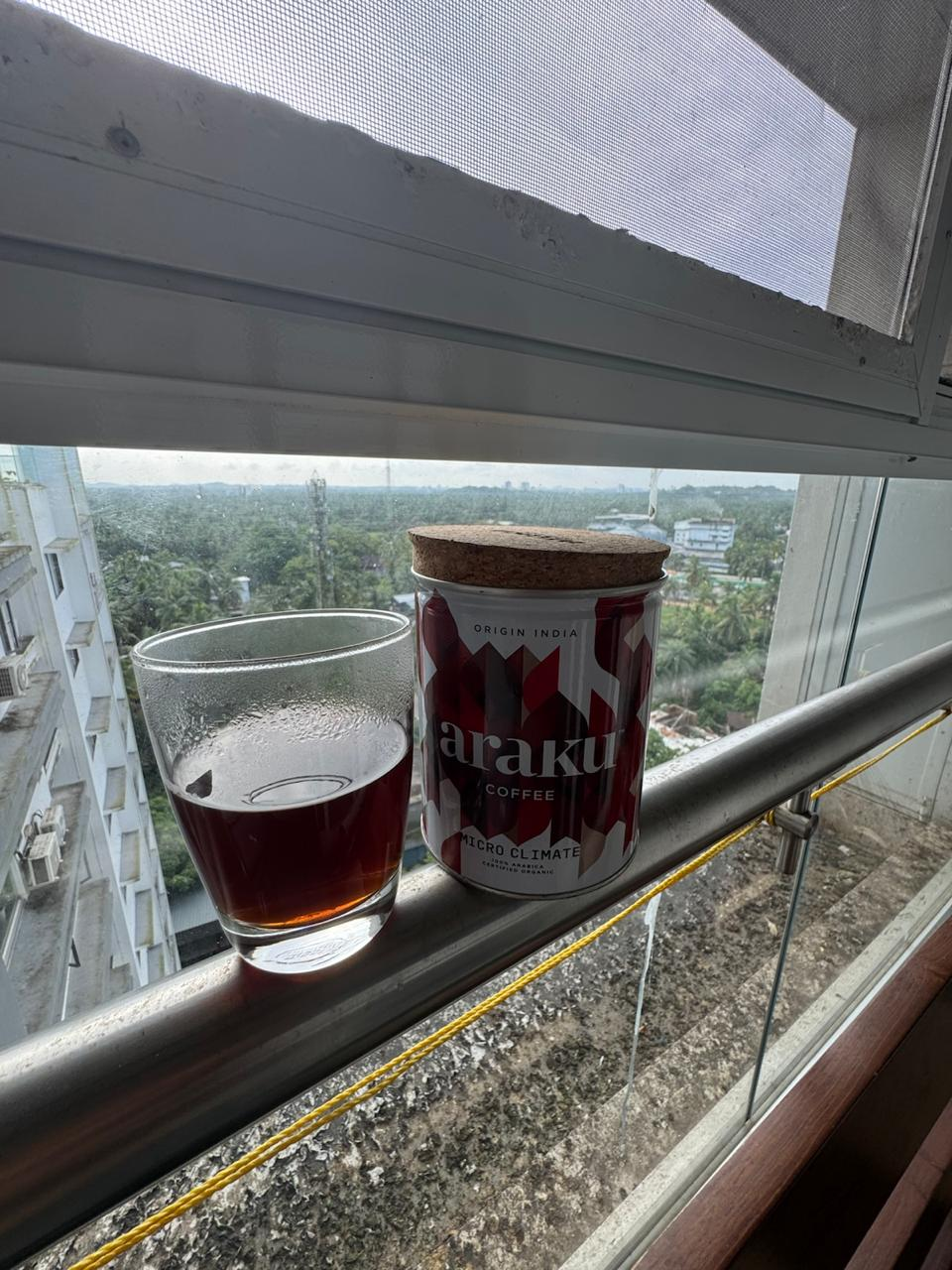 A quiet window-side brew